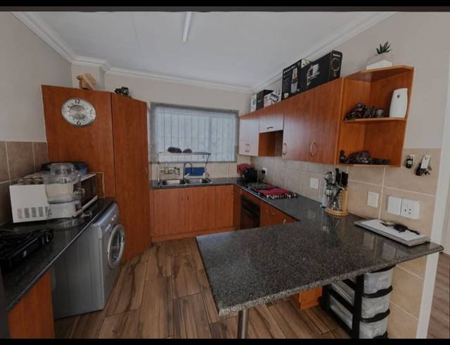 2 bed property for sale in RYNFIELD AH